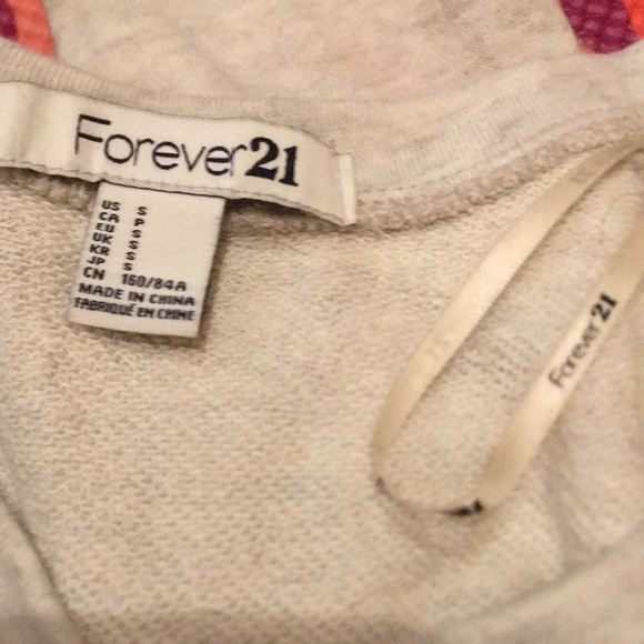 Sequin sweatshirt - Picture 4 of 5